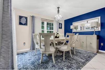 68 Delaware Ln, Branchburg Township, NJ 08876 - Photo 9