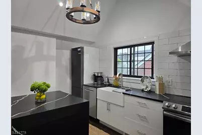 83 Rollins Ave #2, Clifton, NJ 07011 - Photo 15