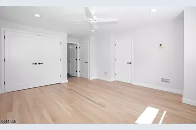 99 Baldwin Pl, Bloomfield, NJ 07003 - Photo 15