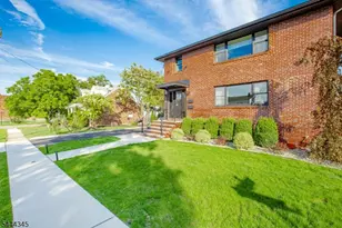 99 Baldwin Pl, Bloomfield, NJ 07003 - Photo 17