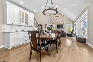 1 Thames Ln, Raritan Township, NJ 08822 - Photo 15
