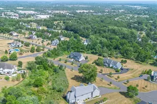 1 Thames Ln, Raritan Township, NJ 08822 - Photo 49
