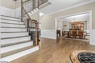 1 Thames Ln, Raritan Township, NJ 08822 - Photo 3