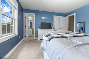 1 Thames Ln, Raritan Township, NJ 08822 - Photo 27