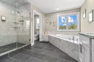1 Thames Ln, Raritan Township, NJ 08822 - Photo 25