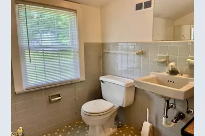 2007 Washington Valley Rd, Bridgewater, NJ 08836 - Photo 15