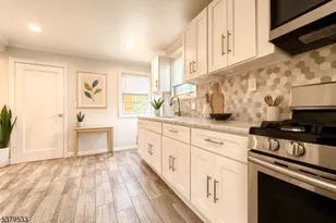 152 Maple Ave, Rahway, NJ 07065 - Photo 1