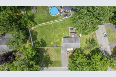 444 River Rd, East Hanover Township, NJ 07936 - Photo 37
