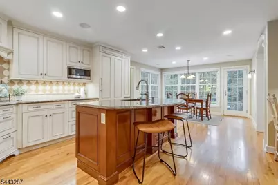 14 Kenneth Rd, Montclair, NJ 07043 - Photo 11