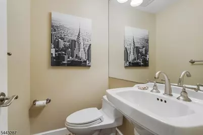 14 Kenneth Rd, Montclair, NJ 07043 - Photo 23