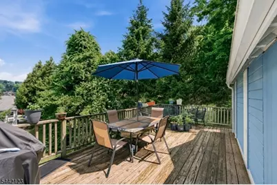 364 E Shore Trl, Sparta Township, NJ 07871 - Photo 9