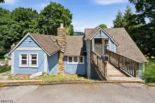 364 E Shore Trail, Sparta Township, NJ 07871 - Photo 3