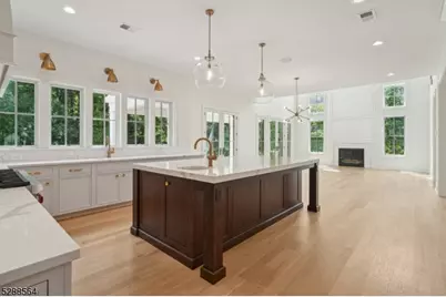 11 Addison Dr, Millburn, NJ 07078 - Photo 17