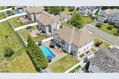918 Timberline Dr, Jefferson Township, NJ 07849 - Photo 1