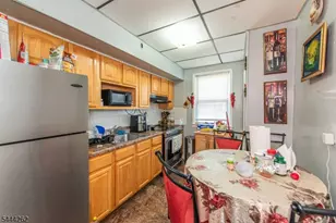 1029 E 19th St, Paterson, NJ 07501 - Photo 11