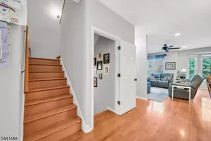 20 Windham Ct, Raritan Township, NJ 08822 - Photo 25