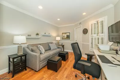 46 Village Dr, Montville Township, NJ 07045 - Photo 7