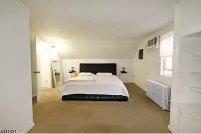 534 Monmouth Ave, Linden, NJ 07036 - Photo 21