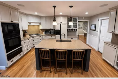 12 Yorke Rd, Mountain Lakes, NJ 07046 - Photo 9