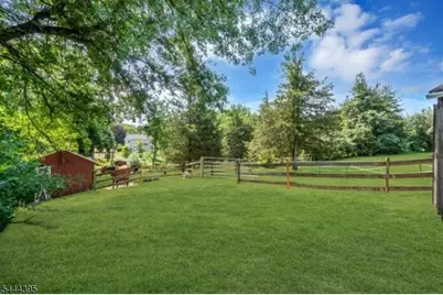 160 Hillcrest Rd, Readington, NJ 08822 - Photo 35