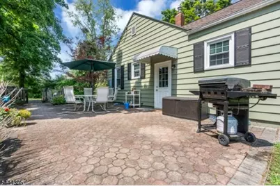 160 Hillcrest Rd, Readington, NJ 08822 - Photo 5