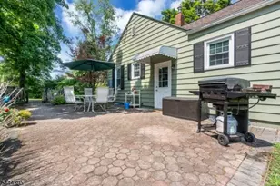 160 Hillcrest Rd, Readington, NJ 08822 - Photo 5