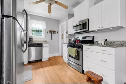 160 Hillcrest Rd, Readington, NJ 08822 - Photo 13