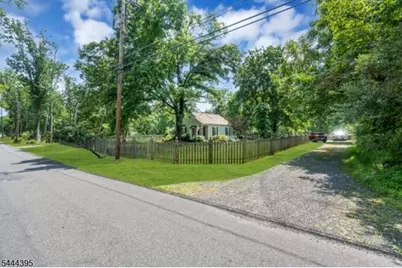 160 Hillcrest Rd, Readington, NJ 08822 - Photo 23