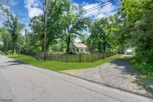 160 Hillcrest Rd, Readington, NJ 08822 - Photo 23