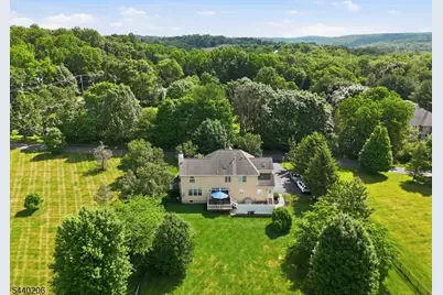 2 Ming Ct, Chester, NJ 07930 - Photo 45