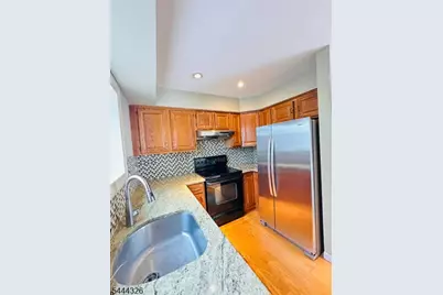 222 Long Meadow Rd, Bedminster Township, NJ 07921 - Photo 9