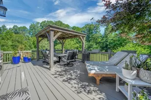 215 Mountainview Rd, Warren Township, NJ 07059 - Photo 3