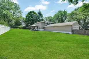 19 Lawrence Rd, Wayne, NJ 07470 - Photo 31