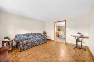 19 Lawrence Rd, Wayne, NJ 07470 - Photo 19
