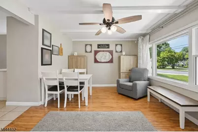 35 Spruce Rd, Pompton Lakes, NJ 07442 - Photo 5