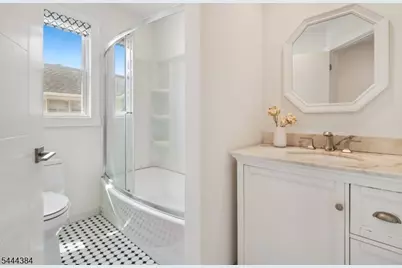 877 Park Ave, Elizabeth, NJ 07208 - Photo 37