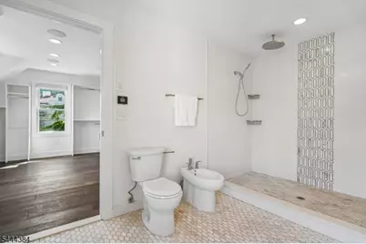 877 Park Ave, Elizabeth, NJ 07208 - Photo 29
