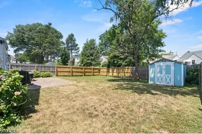 332 Newark Ave, Union Township, NJ 07083 - Photo 19