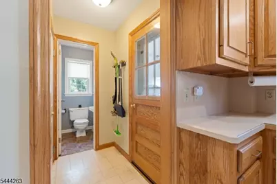 332 Newark Ave, Union Township, NJ 07083 - Photo 25
