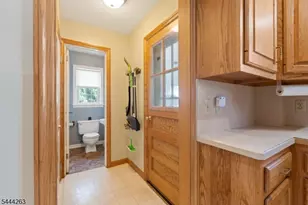 332 Newark Ave, Union Township, NJ 07083 - Photo 25