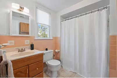 332 Newark Ave, Union Township, NJ 07083 - Photo 15
