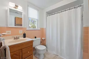 332 Newark Ave, Union Township, NJ 07083 - Photo 15