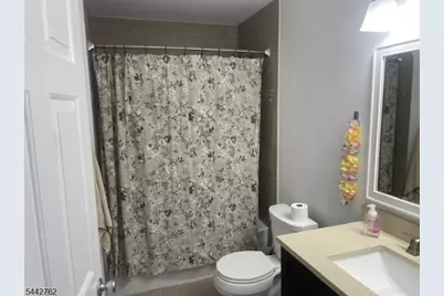 237 Robertson Way, Lincoln Park, NJ 07035 - Photo 7
