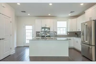 10 Colgate Dr, Morris Township, NJ 07960 - Photo 7
