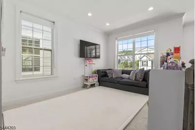 109 Sequoia Dr, Cedar Grove Twp., NJ 07009 - Photo 33