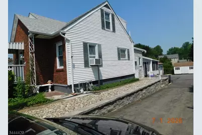537 John Mitchell Ave, Phillipsburg, NJ 08865 - Photo 11