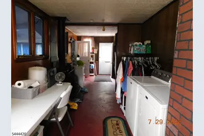 537 John Mitchell Ave, Phillipsburg, NJ 08865 - Photo 27
