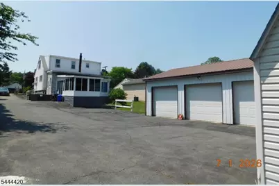 537 John Mitchell Ave, Phillipsburg, NJ 08865 - Photo 9