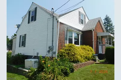 537 John Mitchell Ave, Phillipsburg, NJ 08865 - Photo 5