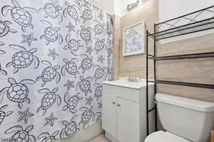 74 Smith St, Newark, NJ 07106 - Photo 39